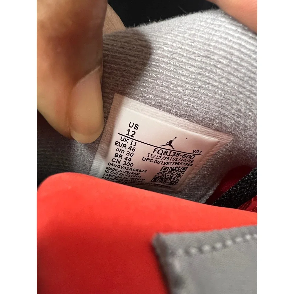 Jordan 4 Retro Toro Bravo Fire Red Black Cement Grey FQ8138-600 Size‎ 8-12